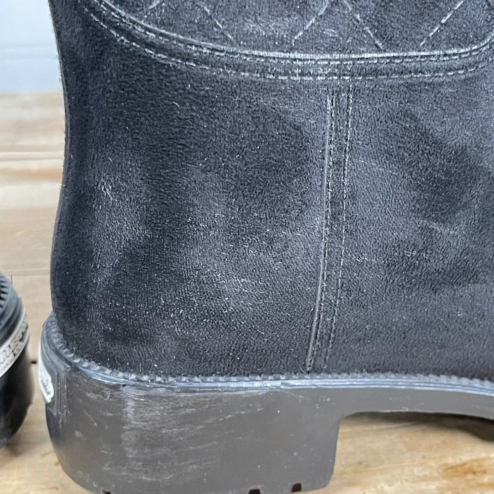 Charleston Shoe Co. Black Suede Quilted Waterproof Tall Rain Boots‎ – Size 7